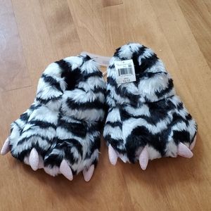 Girls Faux Fur Zebra Monster Claw Slippers Size 10/11 12/13 1/2 Striped NWT